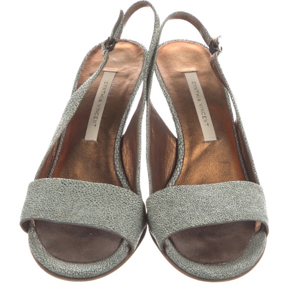 Cynthia Vincent Leather Slingback heels, light green printed - Picture 4 of 12